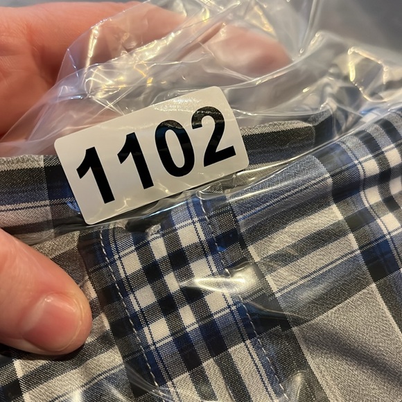 Banana Republic dress shirt mens XL Camden Fit gray blue plaid button down nice! - Picture 10 of 10